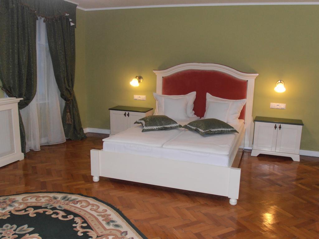Zum Weissen Lamm Residence Сибиу Экстерьер фото