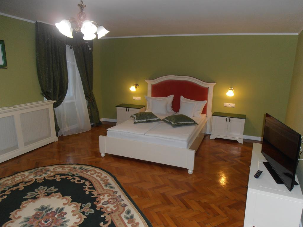 Zum Weissen Lamm Residence Сибиу Номер фото