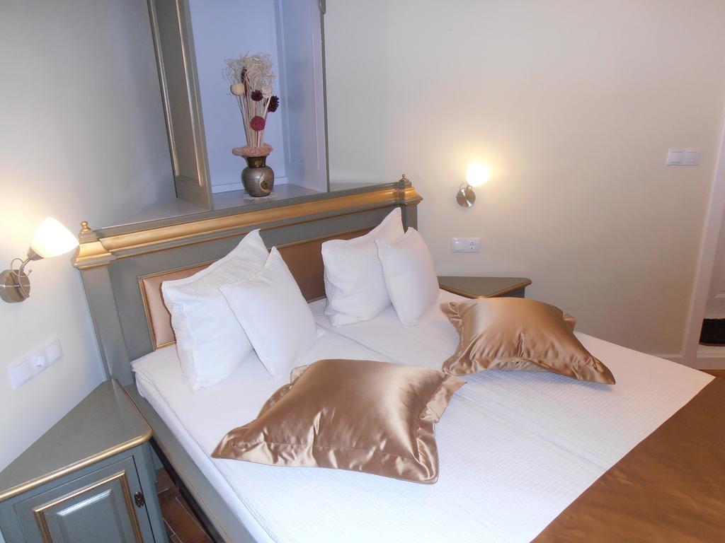 Zum Weissen Lamm Residence Сибиу Номер фото